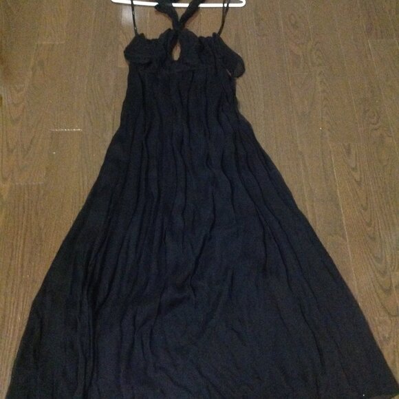 Peekaboo Halter Black Maxi Dress - Picture 3 of 3